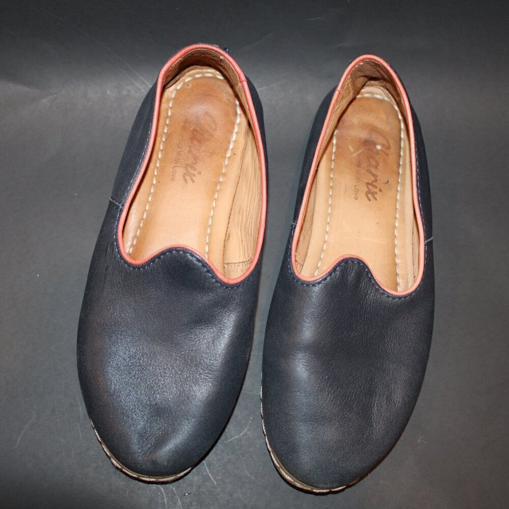 Chairx size 37/5 navy blue slide on leather loafers with coral accents